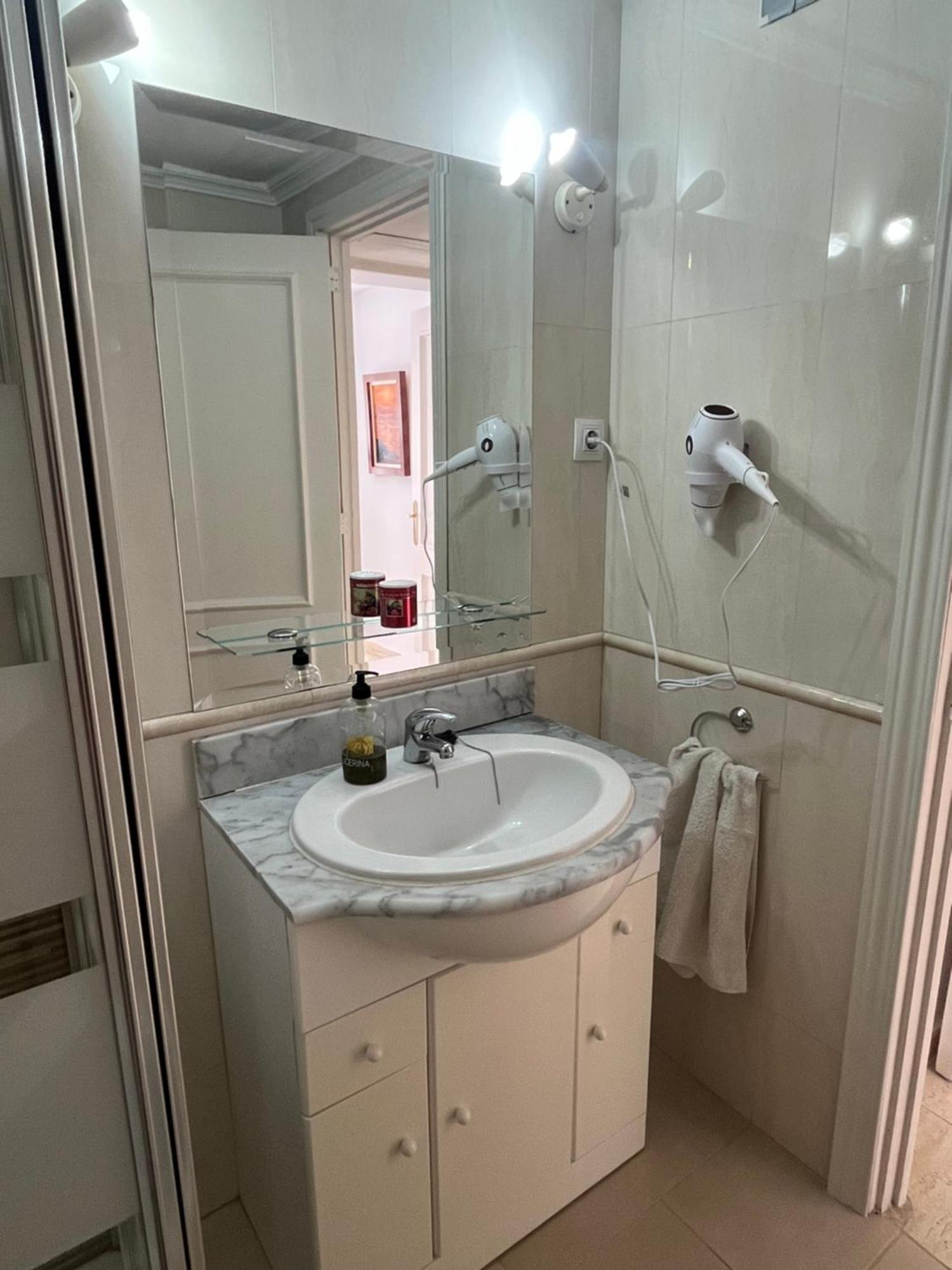 Apartamento Kristie Фуэнхирола Экстерьер фото